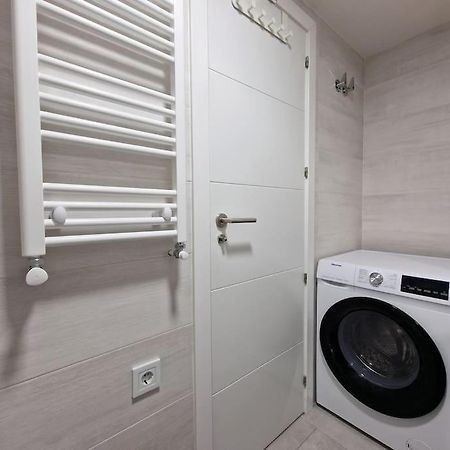 Seco Calle, Precisos Loft Super Equipado Cerca De Metro Pacifico Мадрид Экстерьер фото